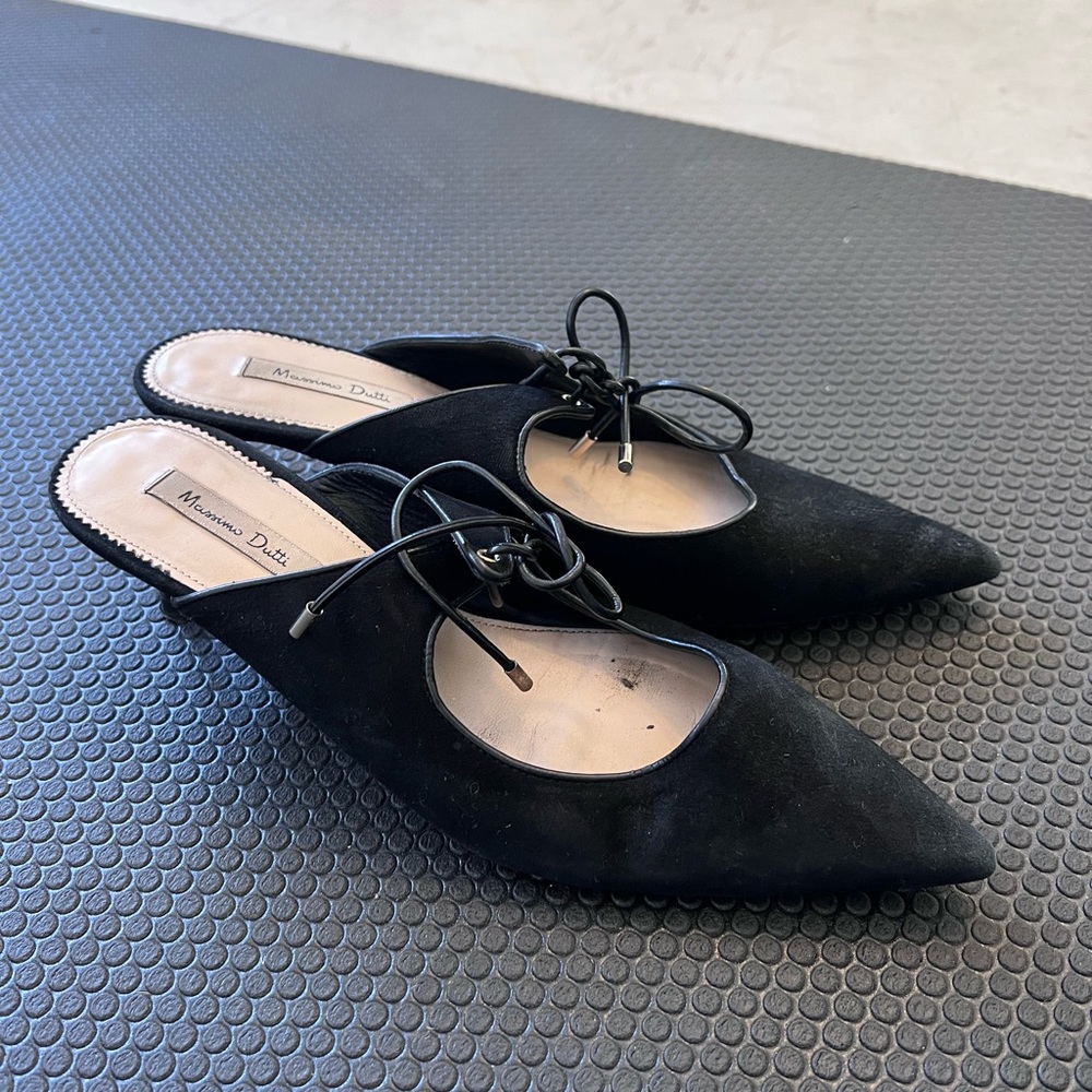 Massimo Dutti Black Leather Slingback Court Shoes